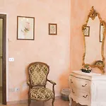 La Loggia - Gloria -adults Only 퀘세그로사