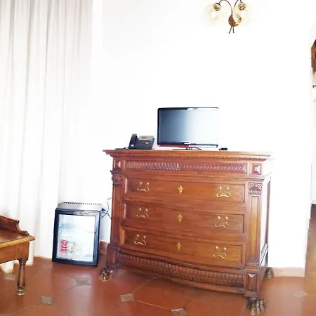 La Loggia - Gloria -adults Only